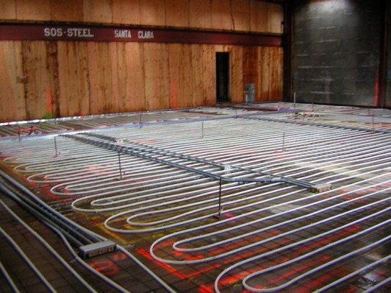IDeAs Z2 Design Facility: Under-slab Piping for Heating and Cooling in Concrete Floor. San Jose, California. (Photo by IDeAs)