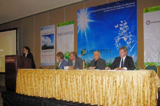 Panel Discussion at US-China Green Energy Conference 2009: Ms. Carolina Woo (Principal CW Group), Janine Benyus (President, The Biomimicry Institute), Steve Townsend (Director, HOK Planning), Robert Wise (Team Oregon, Cogan Owens Cogan), and Toby Bath (Senior VP, HOK International Ltd.). (Photo by Mignon O'Young)